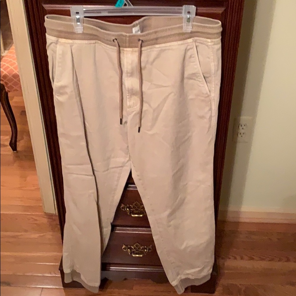 Gap joggers